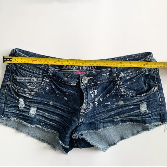 •ALMOST FAMOUS• Size 13 Distressed jean shorts - Picture 6 of 7